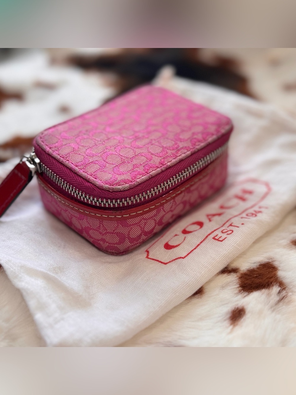 Coach Pink Signature Pill 💊 Case